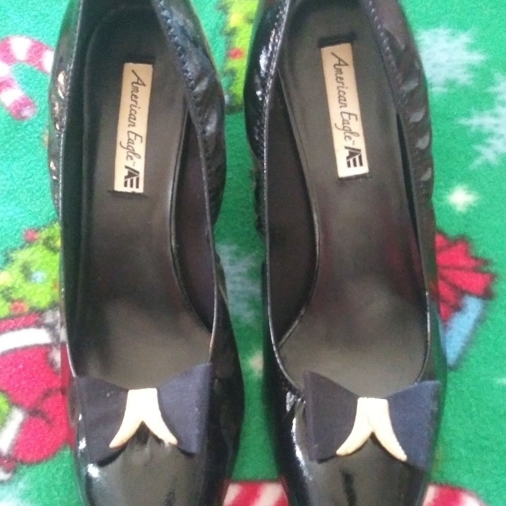 Black shoes